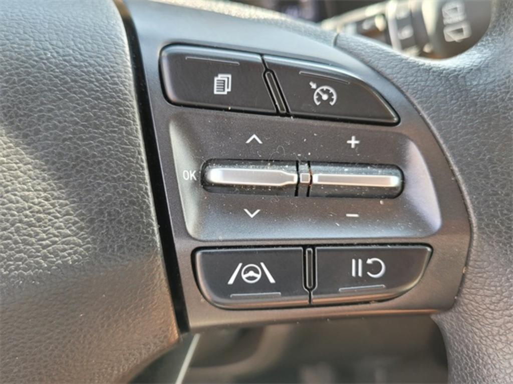 2022 Hyundai Kona - $22,500