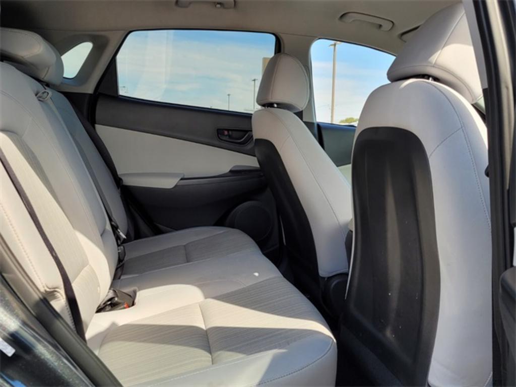 2022 Hyundai Kona - $22,500