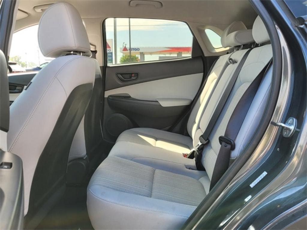 2022 Hyundai Kona - $22,500