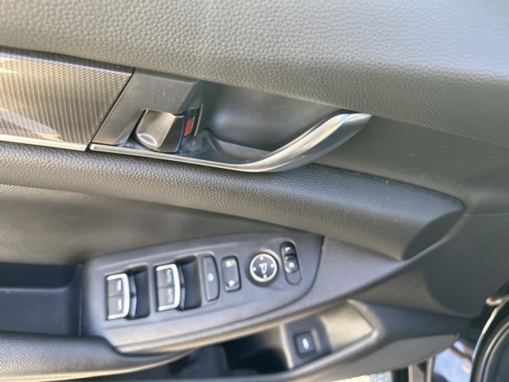 2019 Honda Accord - $23,000