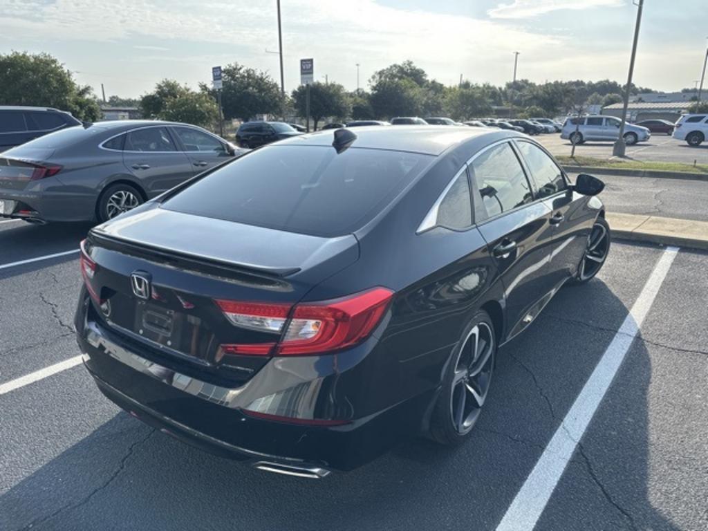2019 Honda Accord - $23,000
