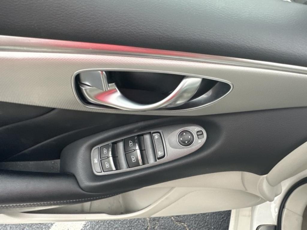 2020 INFINITI Q50 - $27,000