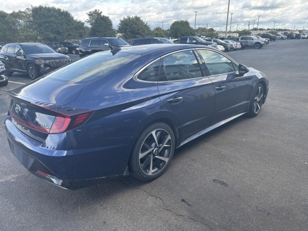 2021 Hyundai Sonata - $26,000