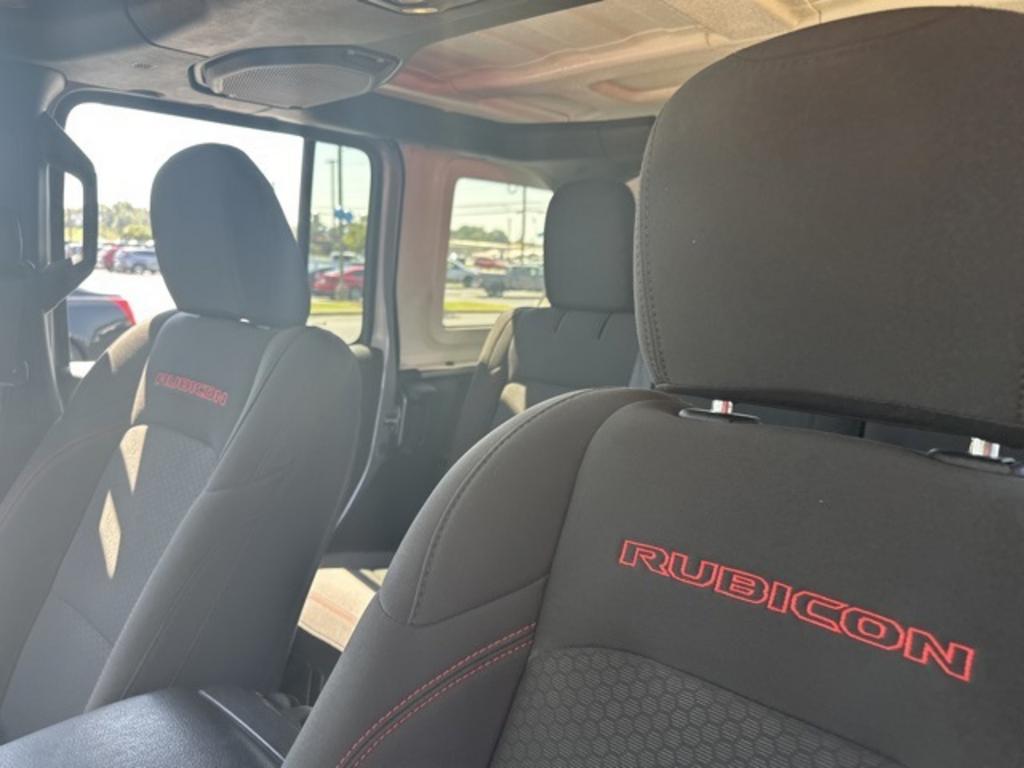 2020 Jeep Wrangler - $44,500
