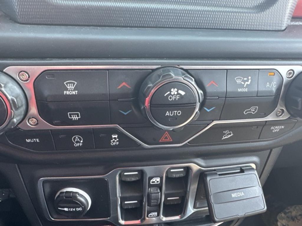 2020 Jeep Wrangler - $44,500