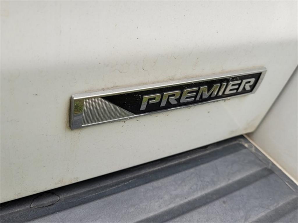 2017 Chevrolet Suburban - $29,000