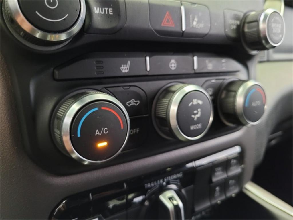 2022 Ram 1500 - $45,000
