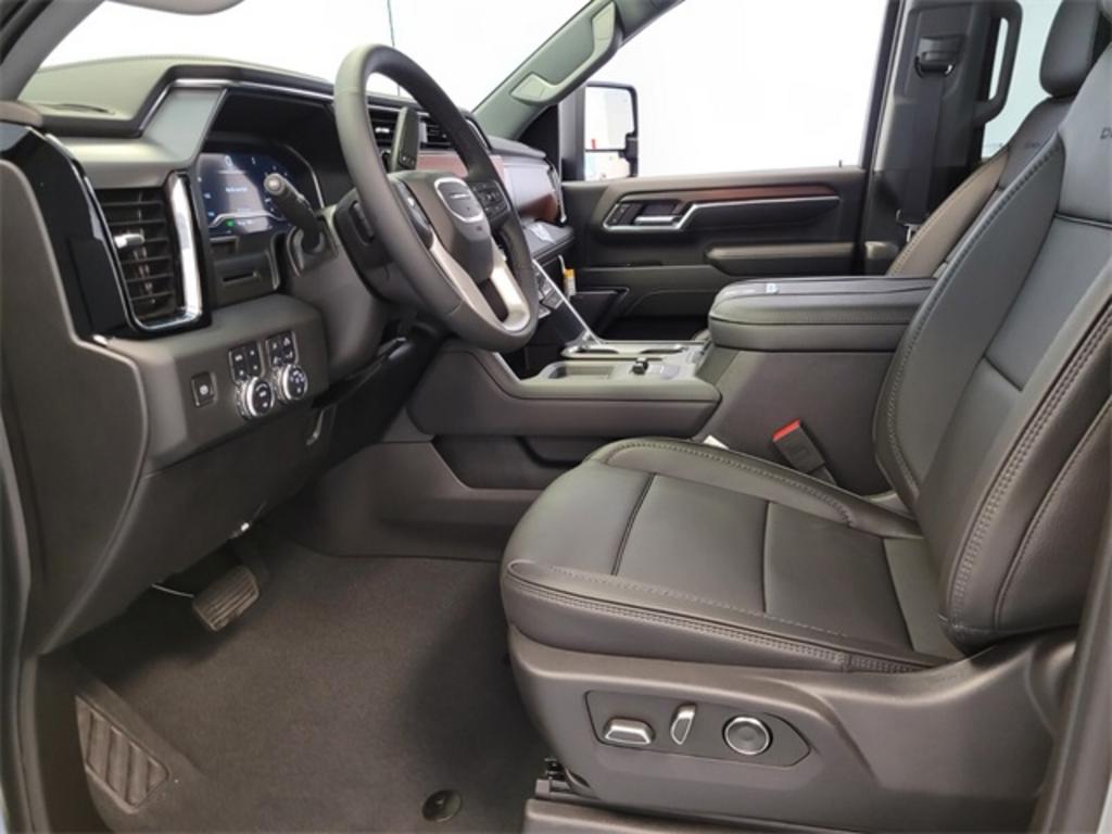 2024 GMC Sierra 2500HD - $84,888