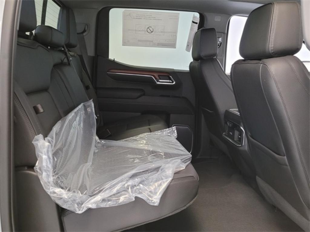 2023 GMC Sierra 1500 - $70,000