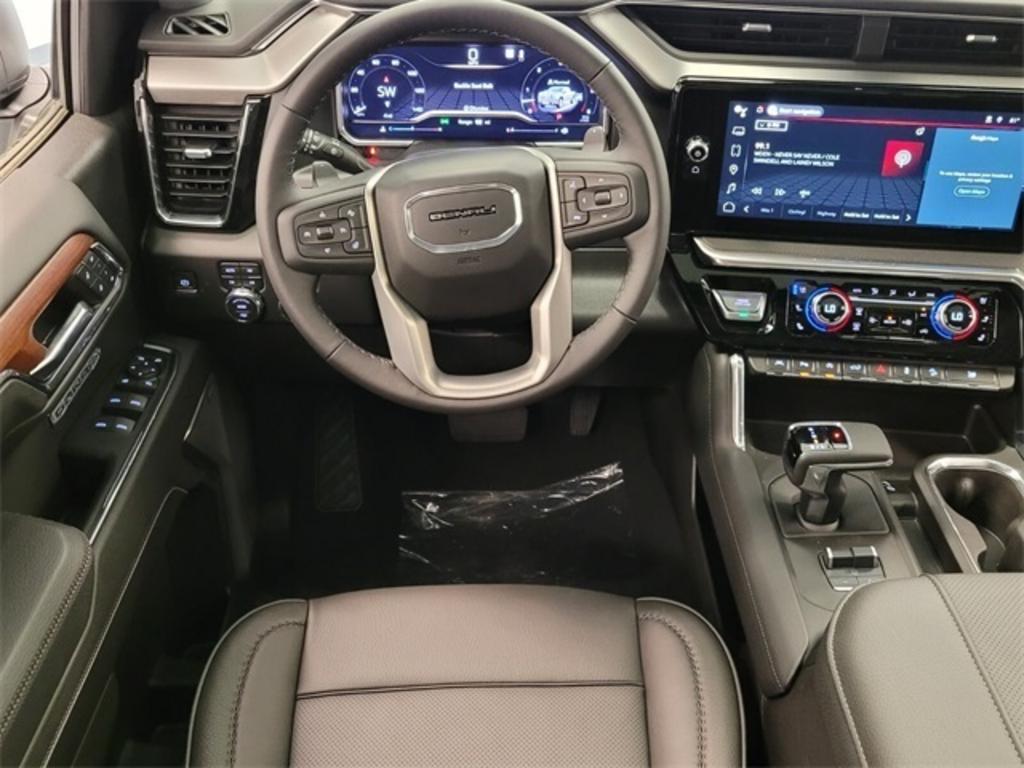2023 GMC Sierra 1500 - $70,000