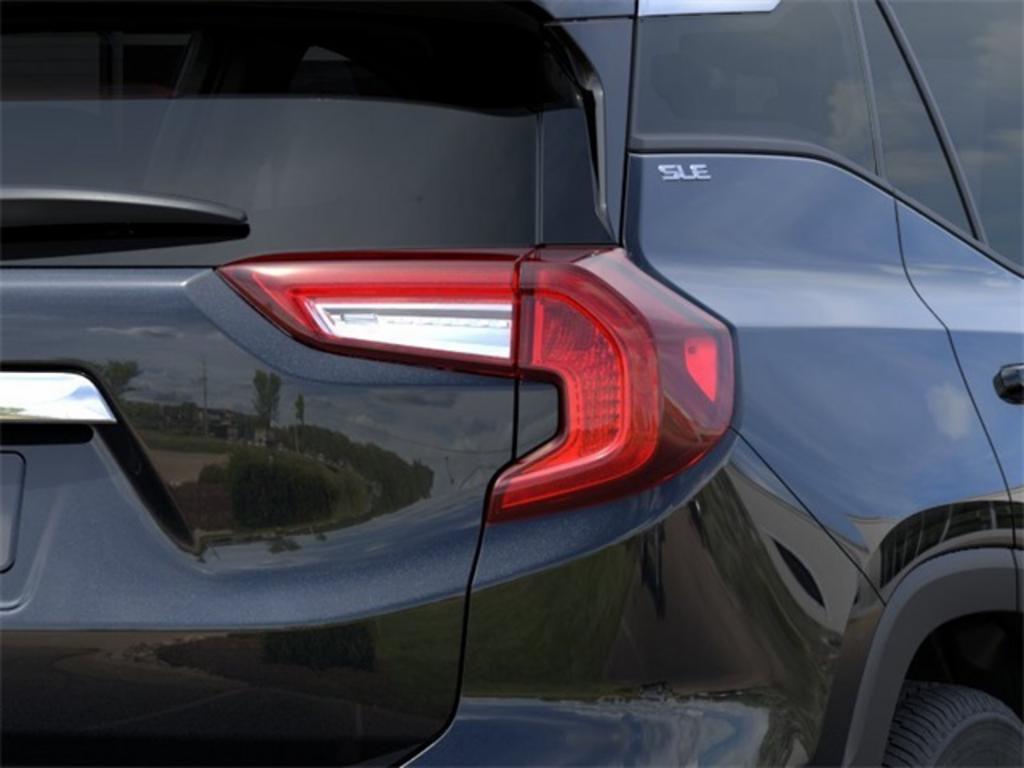 2024 GMC Terrain SLE photo