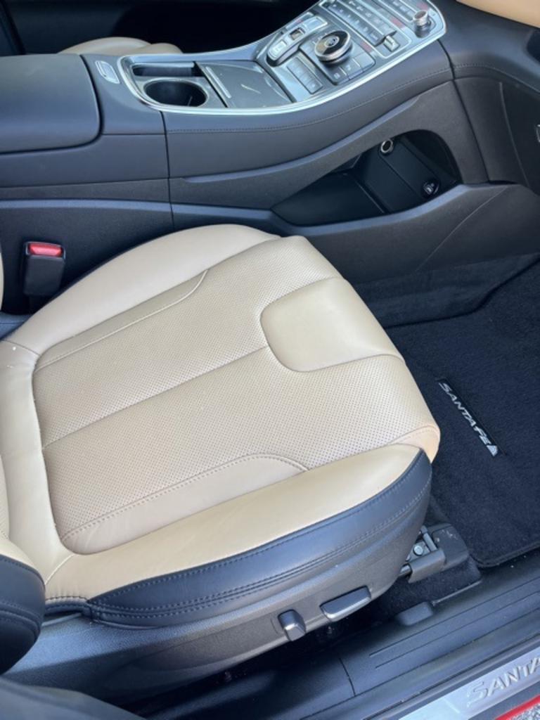 2022 Hyundai Santa Fe - $34,000