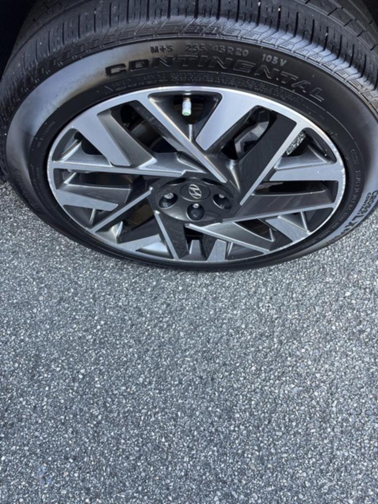 2022 Hyundai Santa Fe - $34,000
