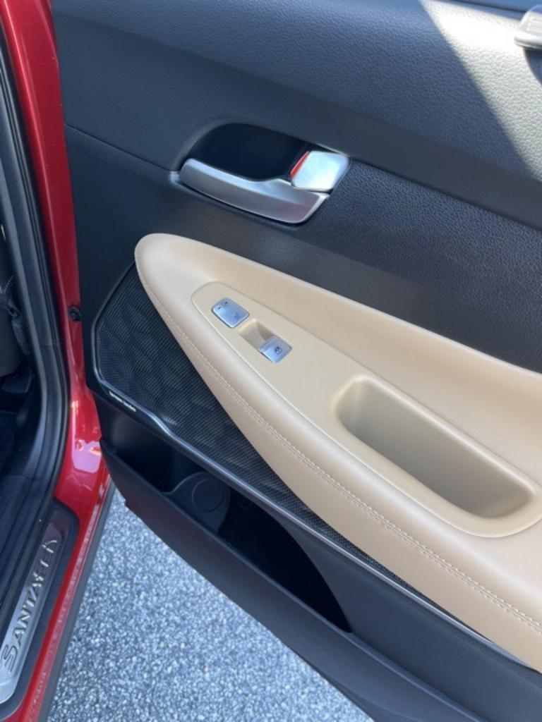 2022 Hyundai Santa Fe - $34,000