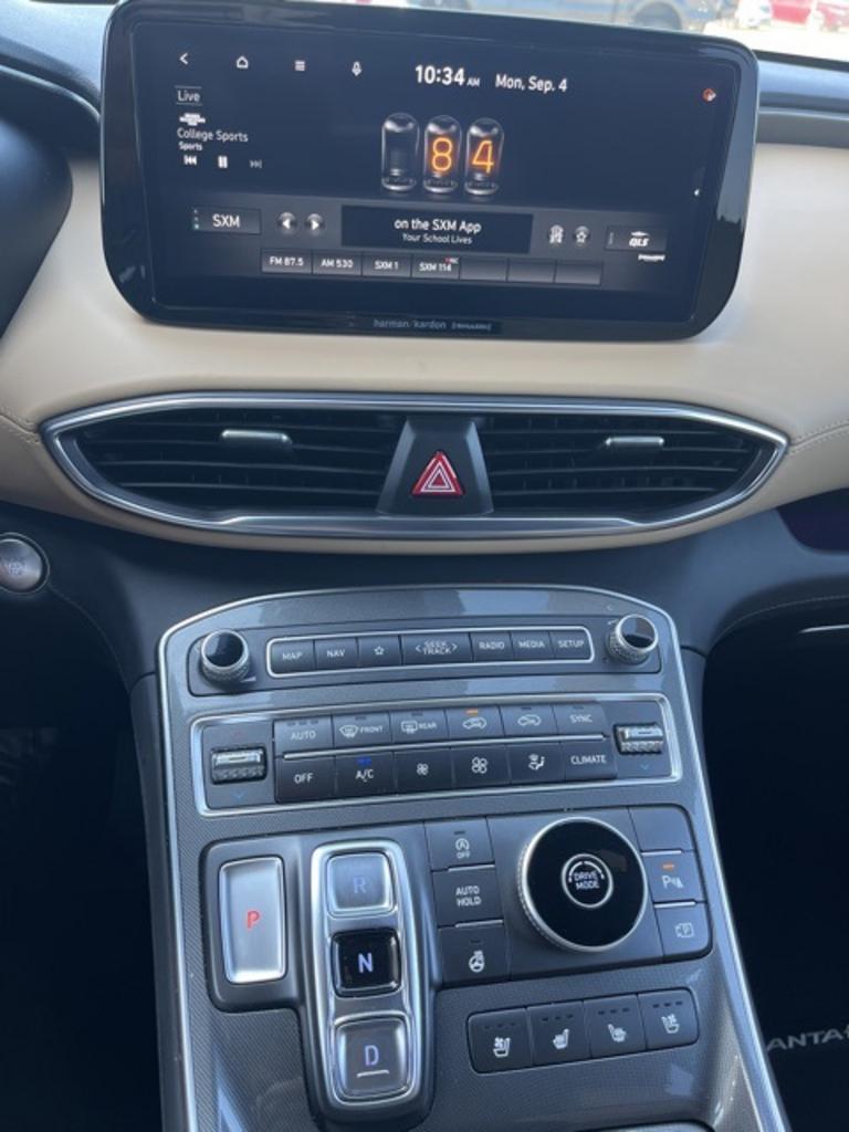 2022 Hyundai Santa Fe - $34,000