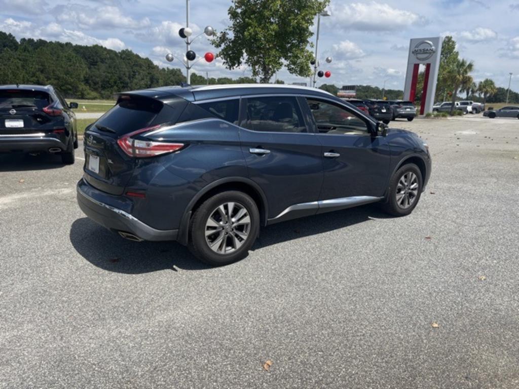 2015 Nissan Murano - $17,500