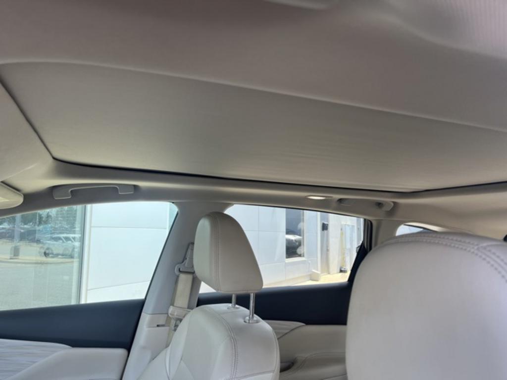 2015 Nissan Murano - $17,500
