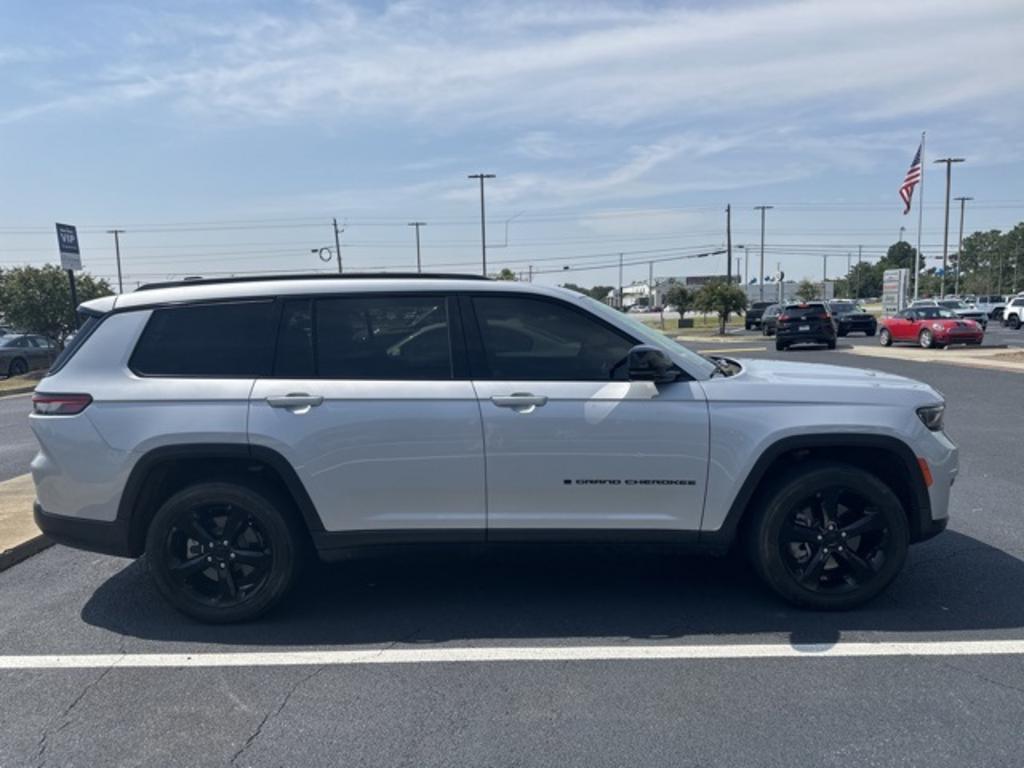 2021 Jeep Cherokee - $38,000