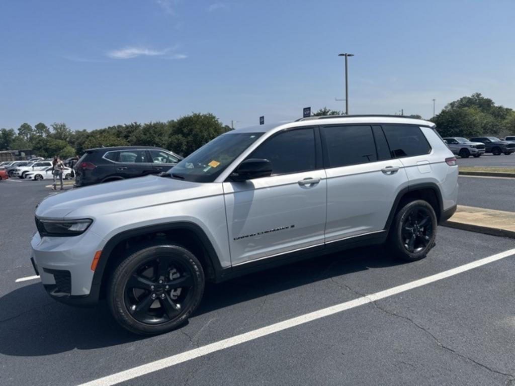 2021 Jeep Cherokee - $38,000
