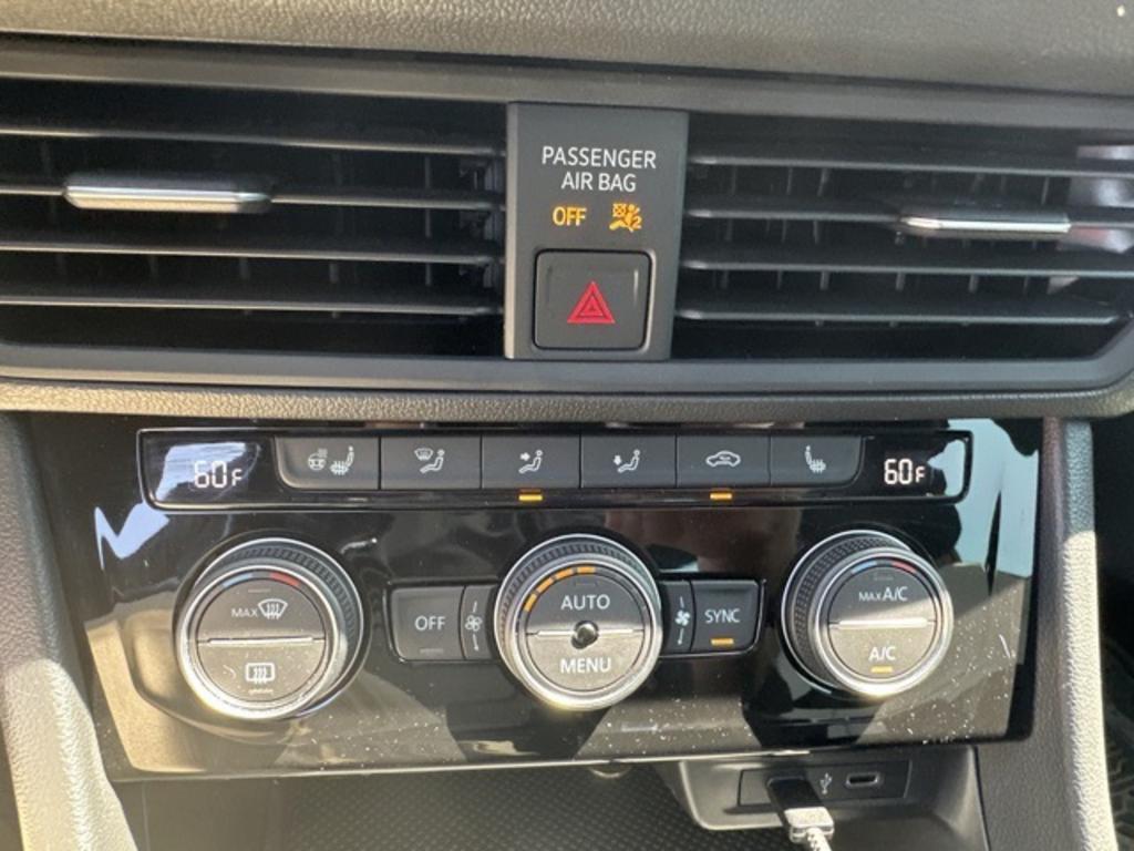 2021 Volkswagen Jetta - $22,500