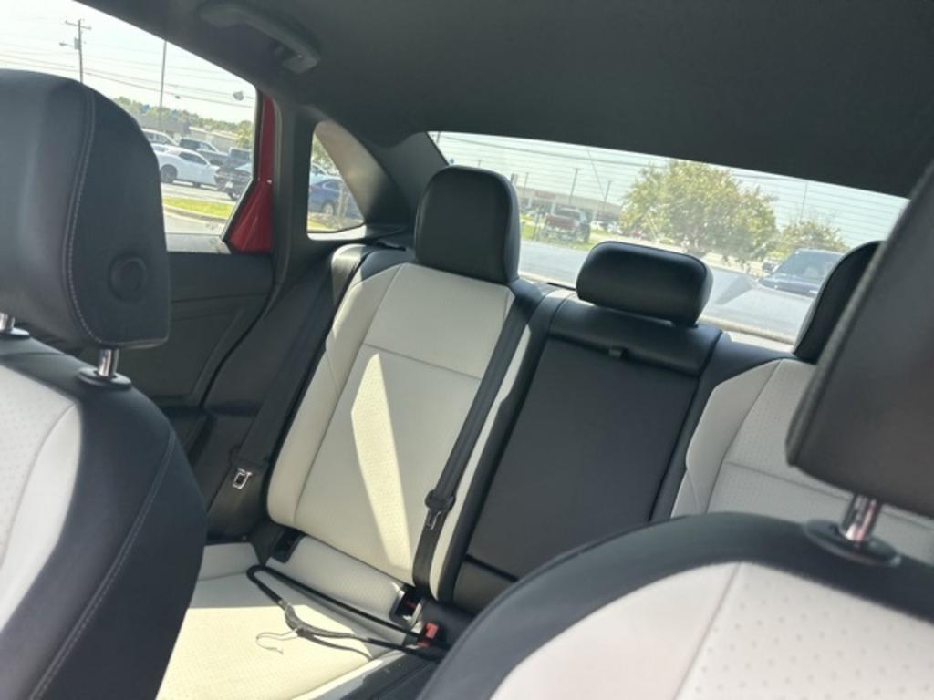 2021 Volkswagen Jetta - $22,500
