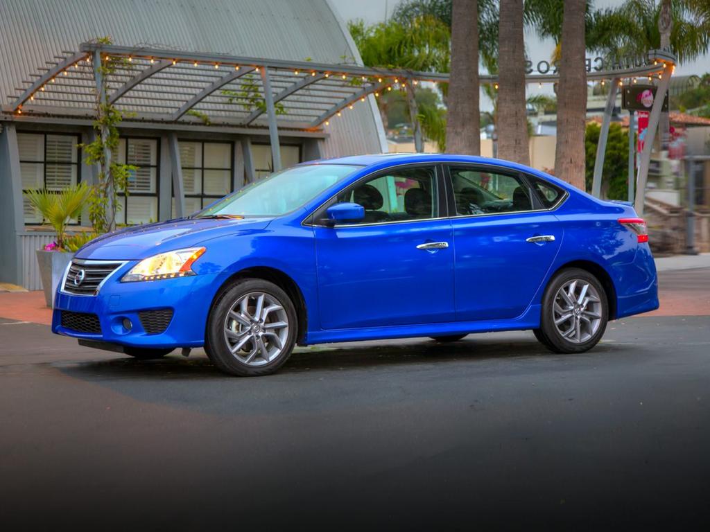 2014 Nissan Sentra S photo