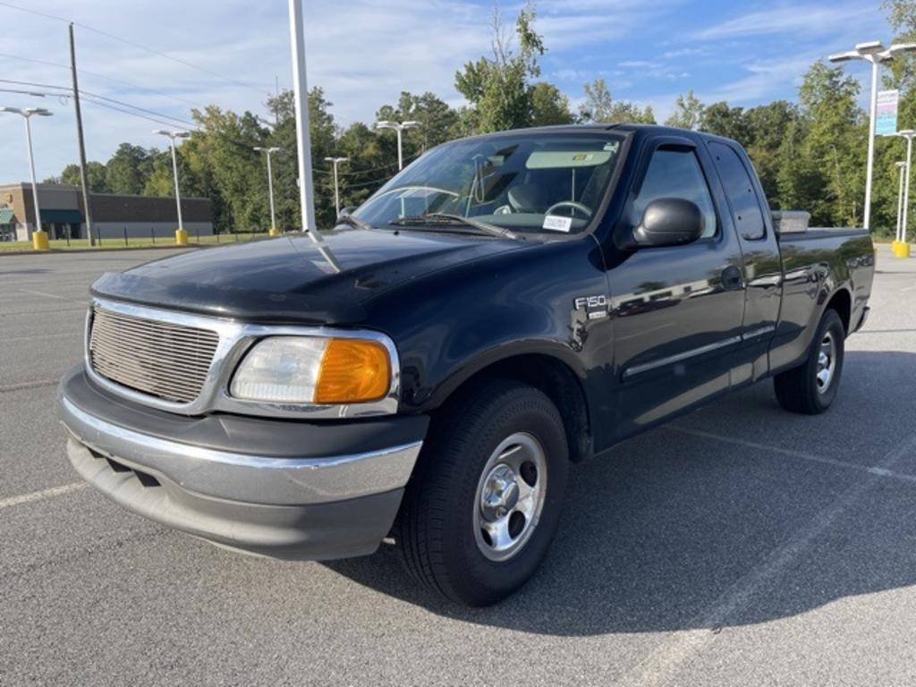 2004 Ford F-150 Heritage - $5,000