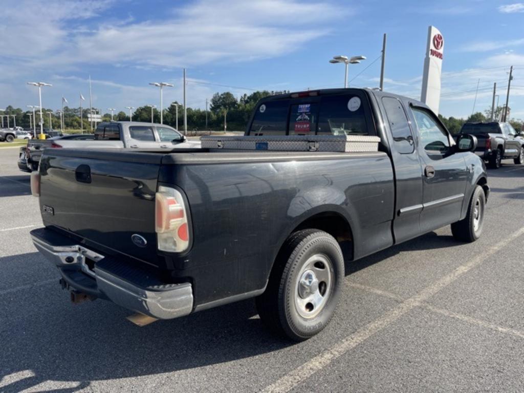 2004 Ford F-150 Heritage - $5,000