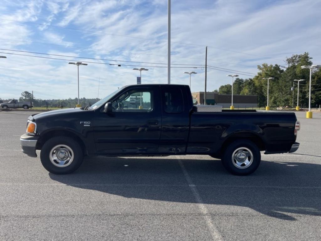 2004 Ford F-150 Heritage - $5,000