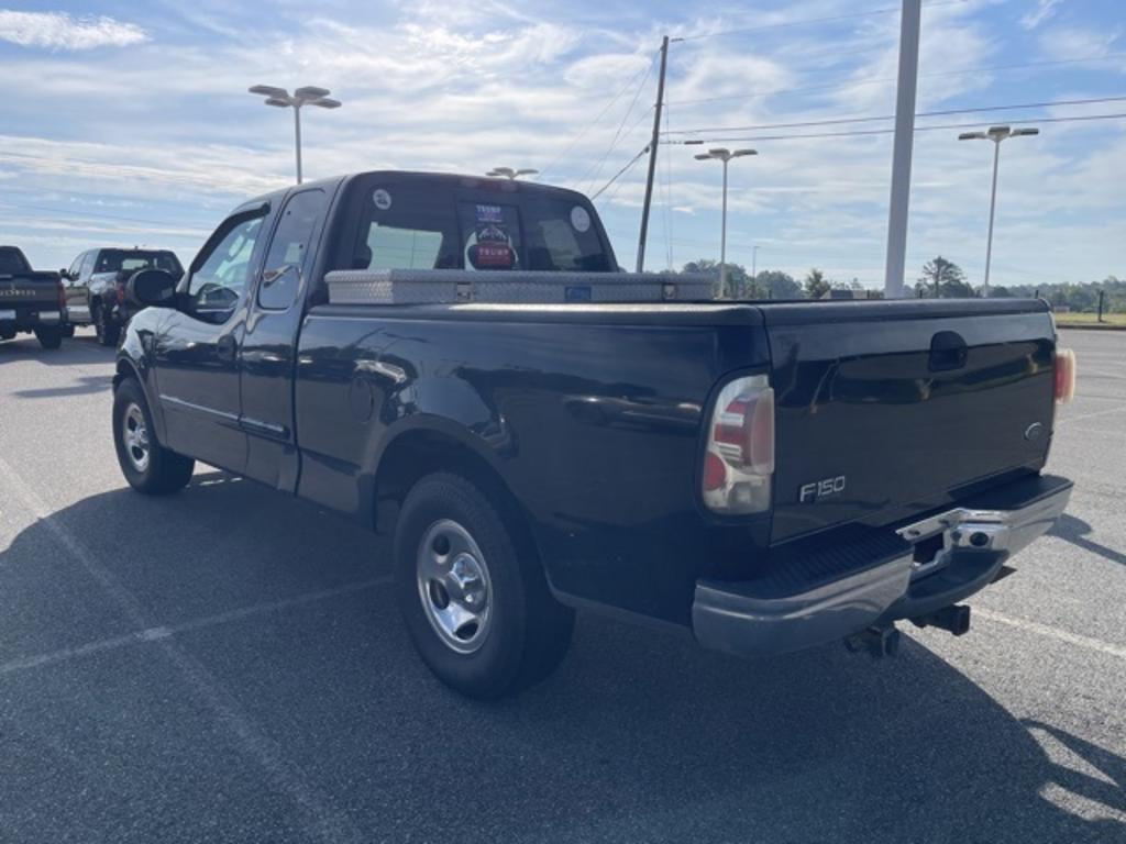 2004 Ford F-150 Heritage - $5,000