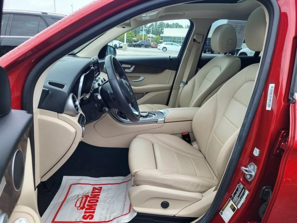 2018 Mercedes-Benz C-Class - $26,500
