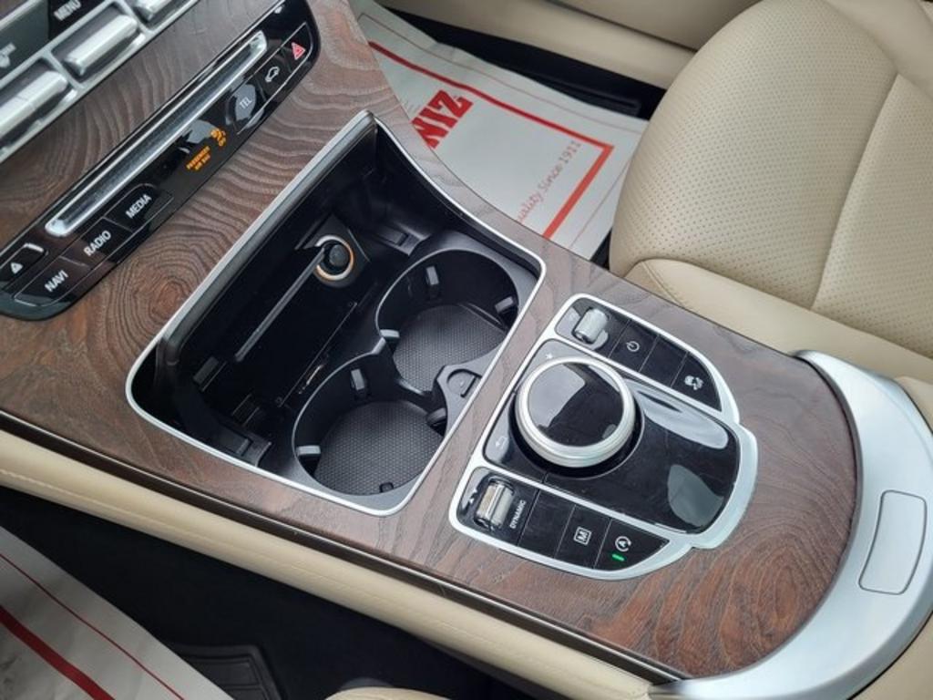 2018 Mercedes-Benz C-Class - $26,500