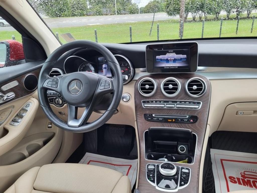 2018 Mercedes-Benz C-Class - $26,500