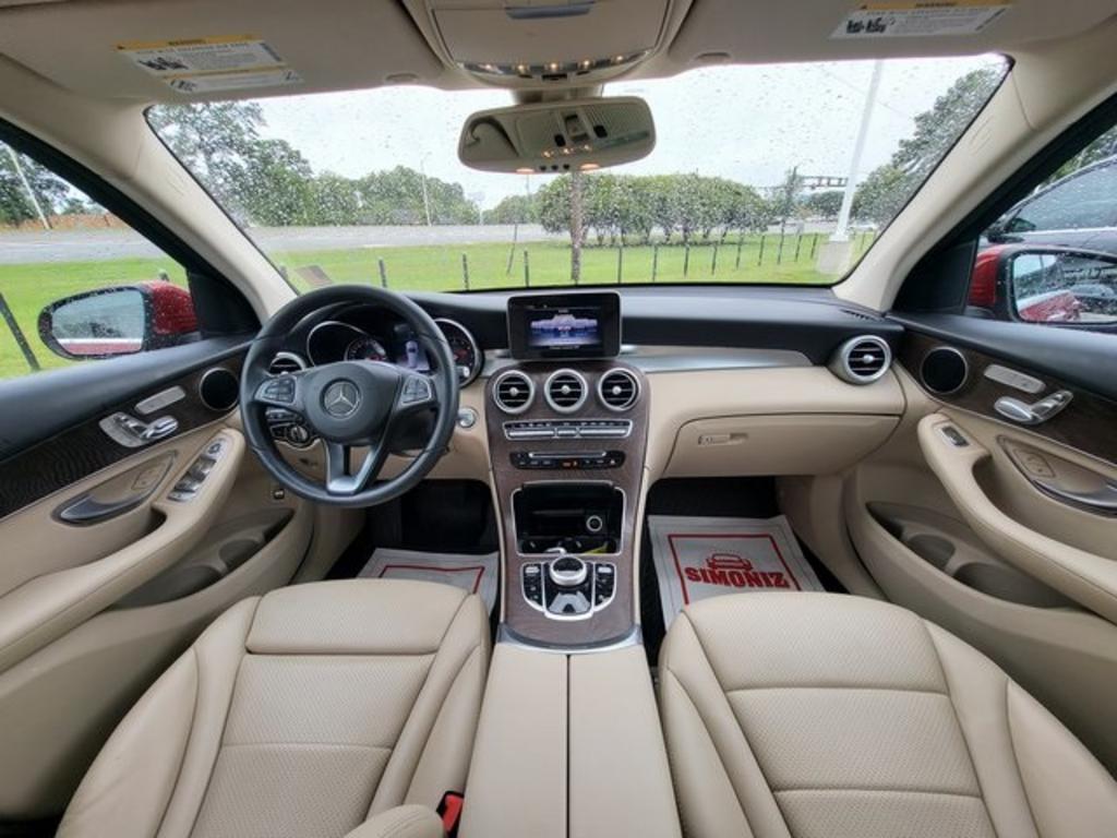 2018 Mercedes-Benz C-Class - $26,500