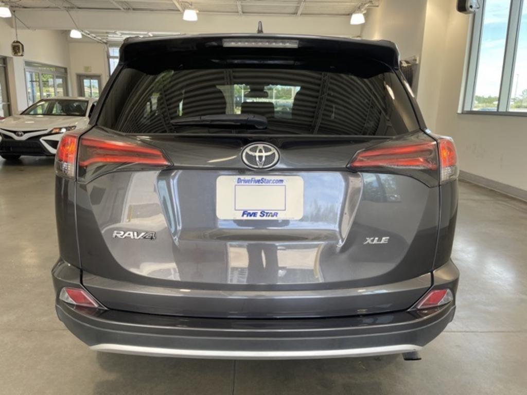 2018 Toyota RAV4 - $18,000