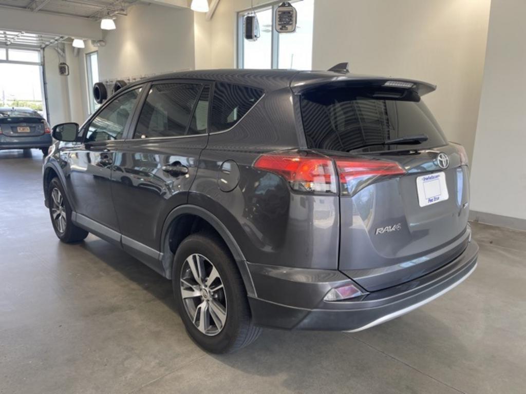 2018 Toyota RAV4 - $18,000