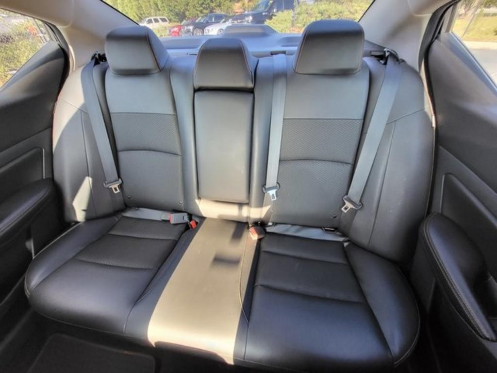 2019 Nissan Altima - $19,000