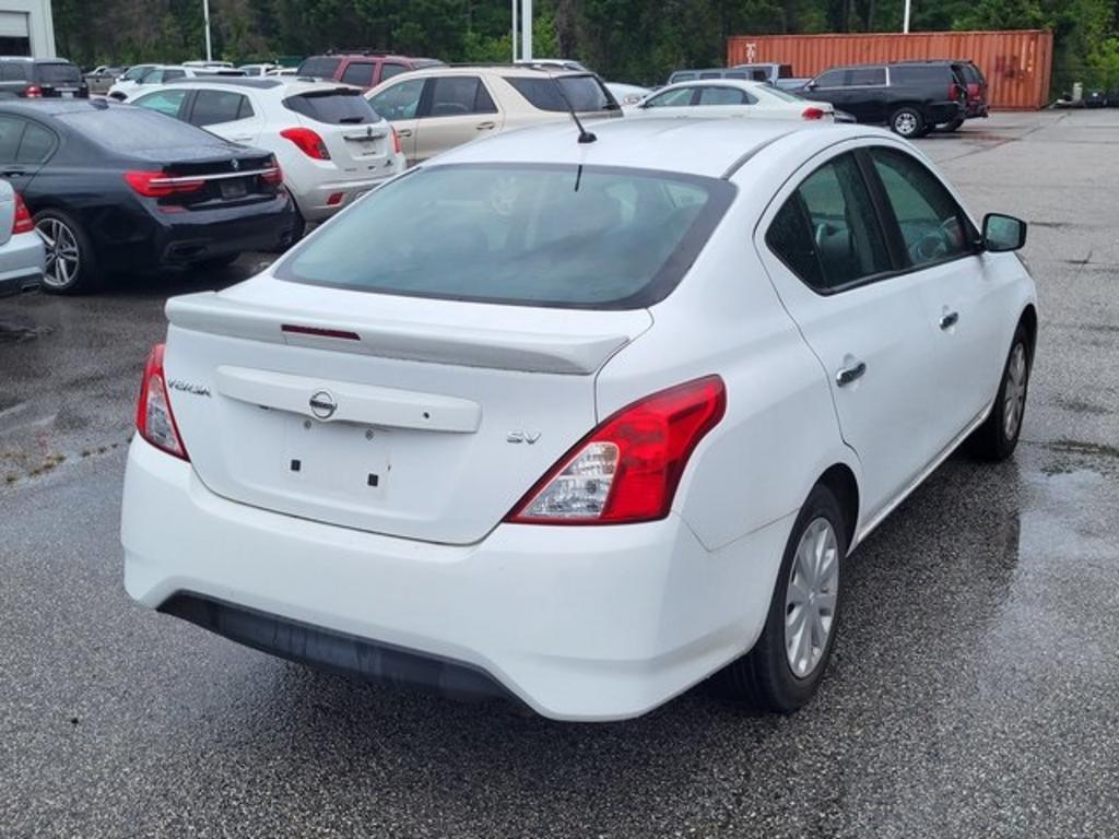 2019 Nissan Versa - $15,000