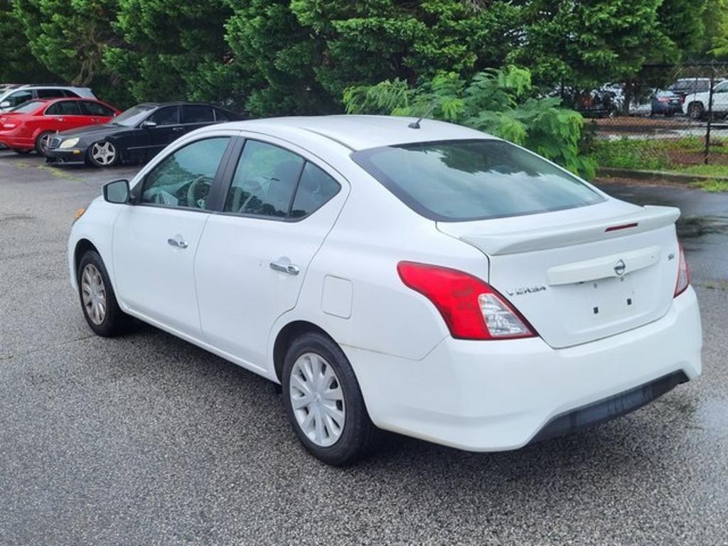 2019 Nissan Versa - $15,000