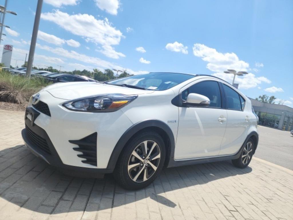 2018 Toyota Prius - $17,500