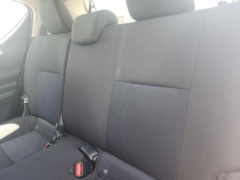 2018 Toyota Prius - $17,500
