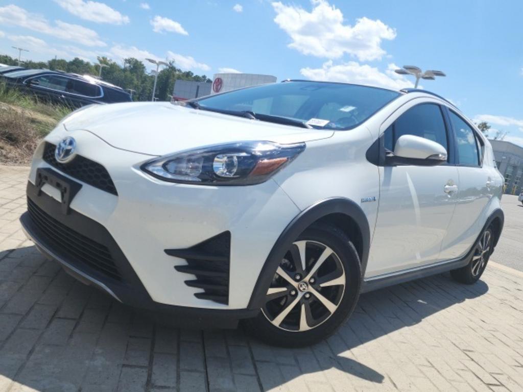 2018 Toyota Prius - $17,500
