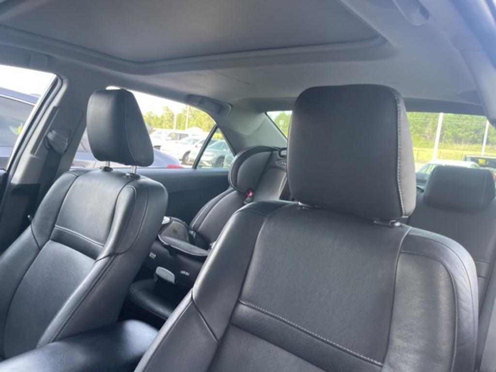2012 Toyota Camry - $9,000