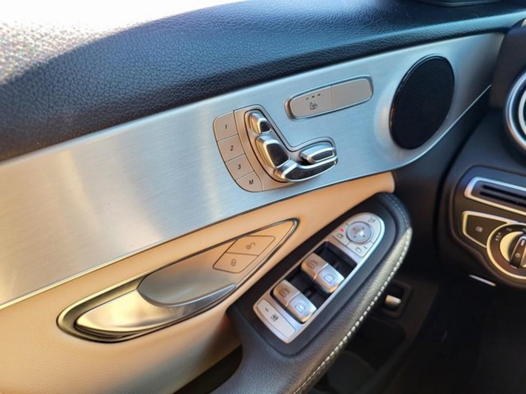 2019 Mercedes-Benz C-Class - $34,000
