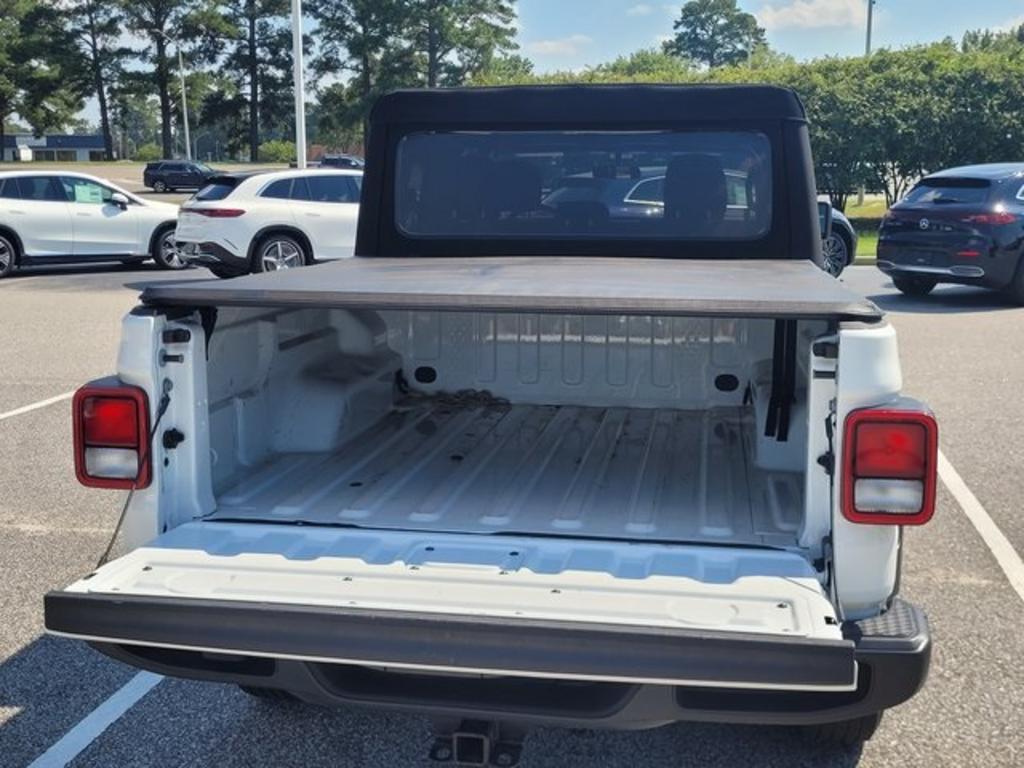 2020 Jeep Gladiator - $34,000