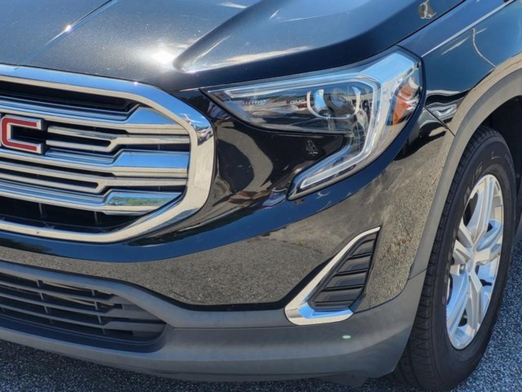 2020 GMC Terrain SLE photo