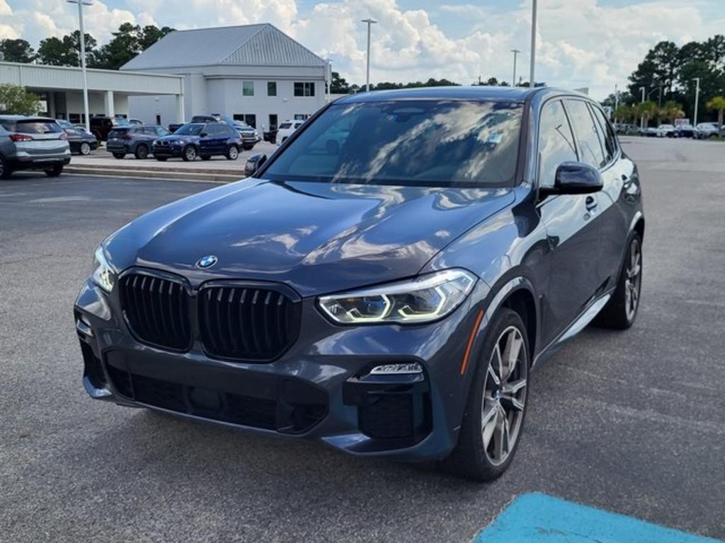 2020 BMW X5 M50i photo