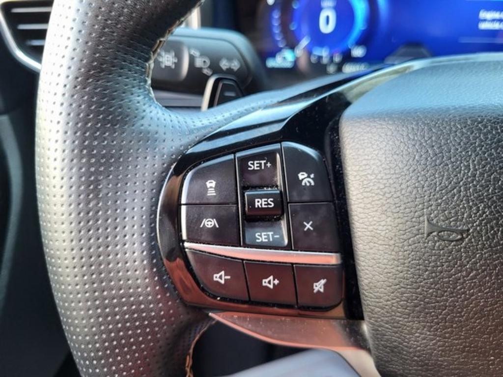 2021 Ford Explorer ST photo