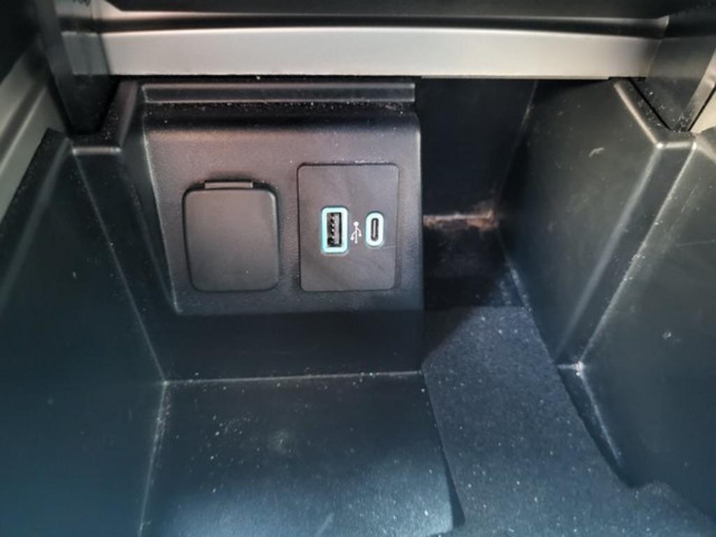 2021 Ford Explorer ST photo
