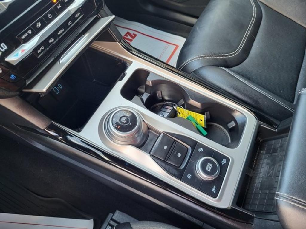 2021 Ford Explorer ST photo